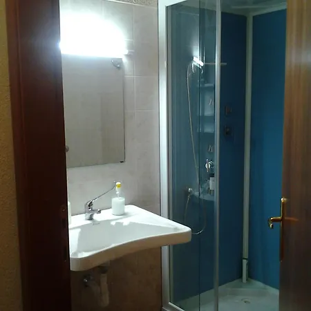 Casa Pisanu Oda ve Kahvaltı Narbolia