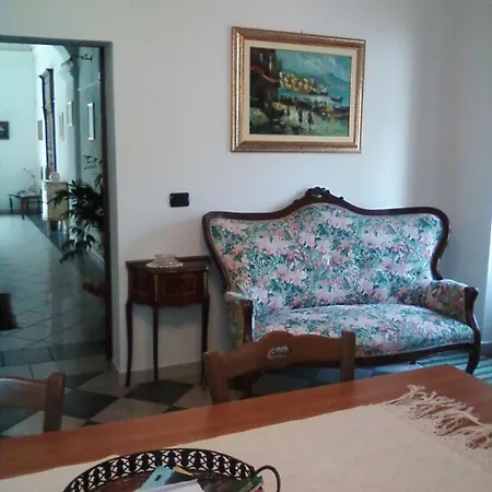 Casa Pisanu Bed and breakfast